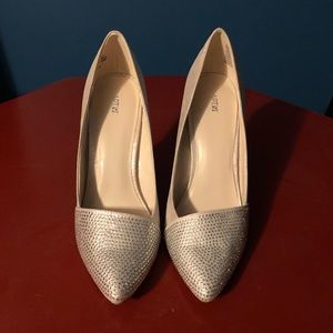 Apt 9 Rhinestone toe studded nude metallic